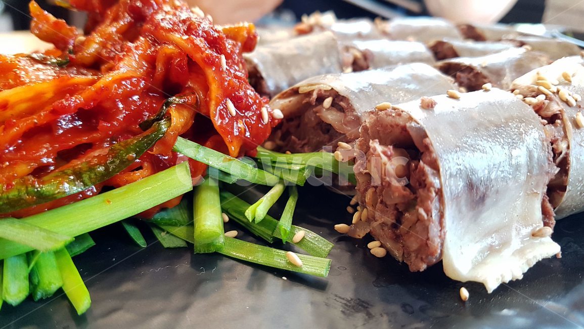 순대,전통순대,보쌈무,부추,먹거리,식사,음식,food,전통음식,cook,접사,음식,식재료,요리,food,cook,meal,dishes,food reserves,한식,한국음식,한국요리,korean food,korean dishes,korean meal,korean cook