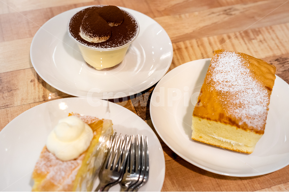 디저트,케이크,빵,카페,요리,포크,접시,음식,식재료,요리,food,cook,meal,dishes,food reserves,빵,bread,디저트,간식,후식,dessert,snack