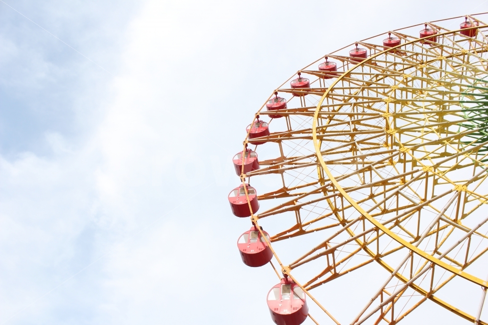 japan,therides,scenery,scene,cloud,view,ferriswheel,kobe,sight,park,sky,asia,amusementpark,Rides,ferris wheel,Asia,bigwheel,amusement park,landscape