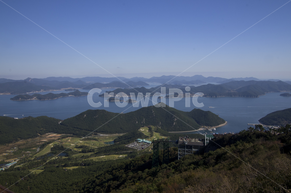 통영,바다,섬,하늘,푸른하늘,경치,자연,풍경,nature,landscape,outdoors,옥외,land,땅,ocean,대양,sea,water,물,shoreline,해안선