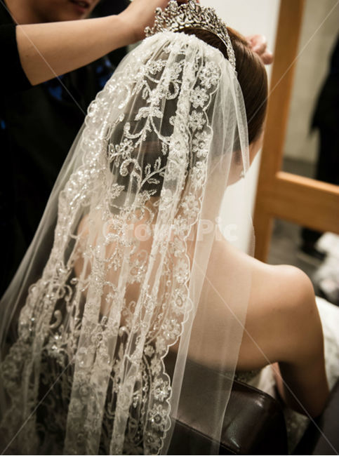 Crown,veil,lace veil,tiara,Wedding ceremony,wedding