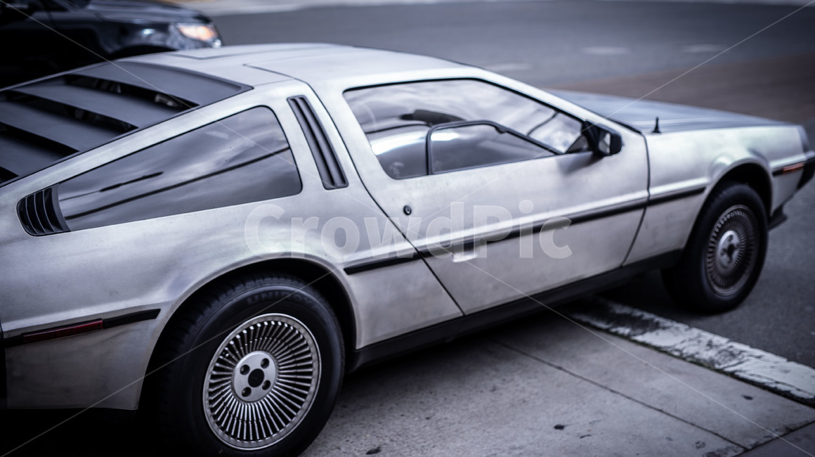 tire,타이어,wheel,바퀴,machine,vehicle,차량,차,car,교통,transportation,automobile,자동차,carwheel,자동차휠,합금휠,alloywheel,backtothefuture,미래,타이머신
