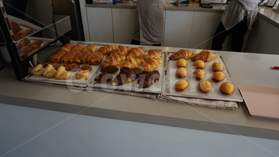 빵,크루아상,초코,카페,bread,croissant,cafe,음식,식재료,요리,food,cook,meal,dishes,food reserves,빵,bread,디저트,간식,후식,dessert,snack