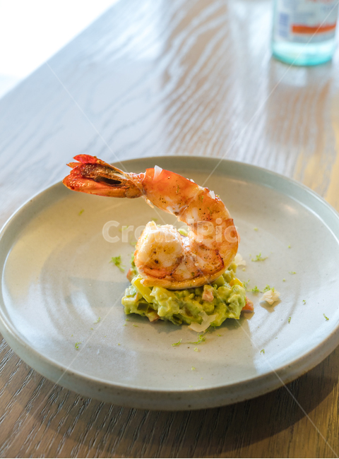 새우,아보카도,음식,요리,퓨전음식,food,음식,식재료,요리,food,cook,meal,dishes,food reserves,수산물,해산물,fishery products,seafood,양식,서양음식,서양요리,western food,western dishes,western meal,western cook,감성,sensible,feeling