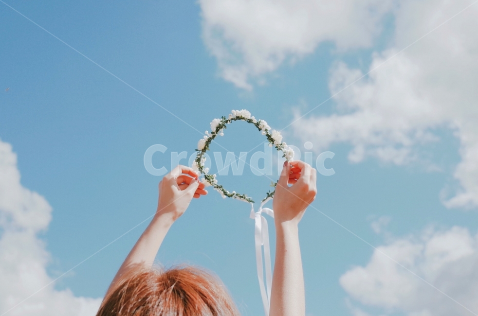 감성,감성사진,웨딩,셀프웨딩,화관,웨딩사진,photo,신부,배경화면,인물,연출,꽃,flower,사람,인물,인간,human,person,신체일부,몸,body,여성,여자,woman,female,lady,결혼,혼례,웨딩,wedding,marriage,marry,기념일,축하,anniversary,congratulation,celebrate,celebration,감성,sensible,feeling