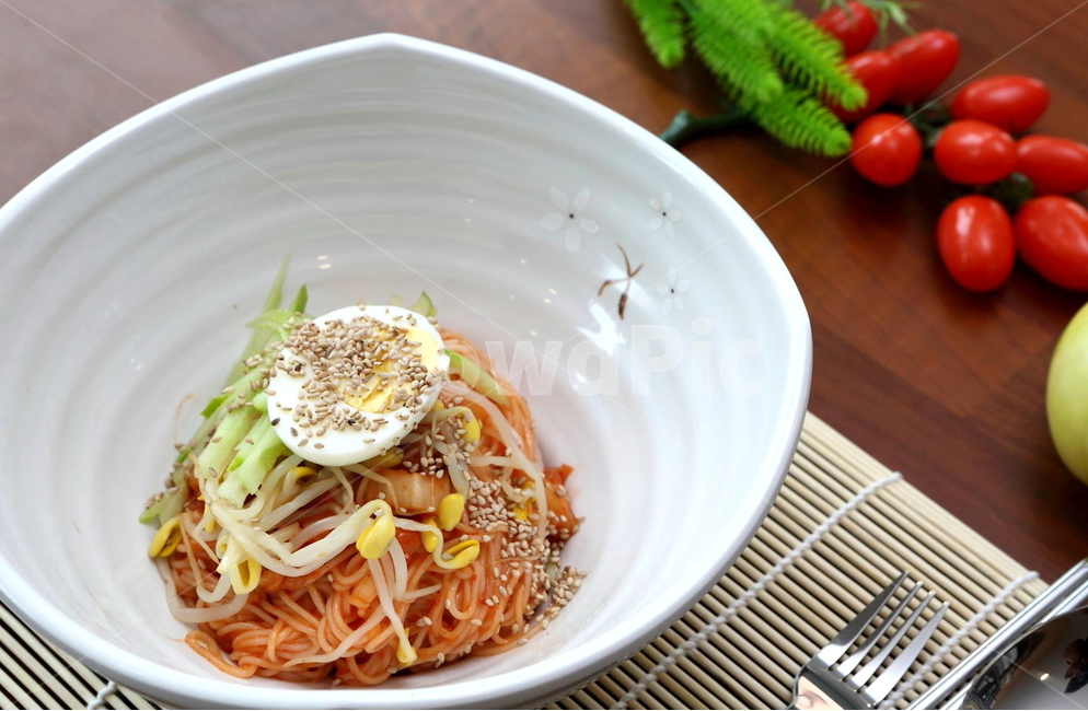 쫄면,국수,비빔국수,빔국수,국수짱