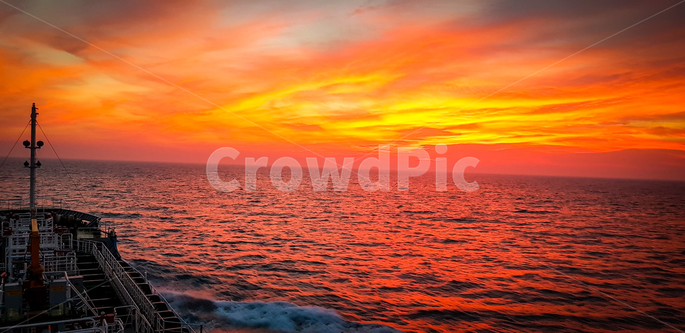 nature,자연,outdoors,옥외,sunset,하늘,sky,붉은하늘,일몰,dusk,황혼,dawn,새벽
