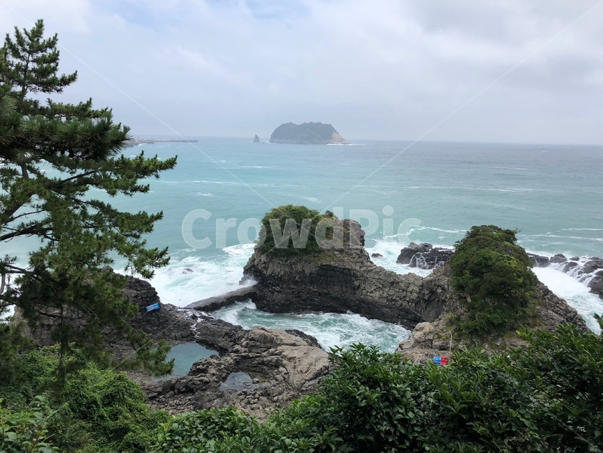 outdoors,옥외,land,땅,nature,자연,ocean,대양,water,물,sea,바다,shoreline,해안선,promontory,곶,제주도,제주,한국,jeju,jejudo,korea,자연,풍경,nature,landscape