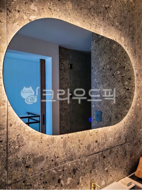 mirror,interior design,design,Chairman room mirror,restroom