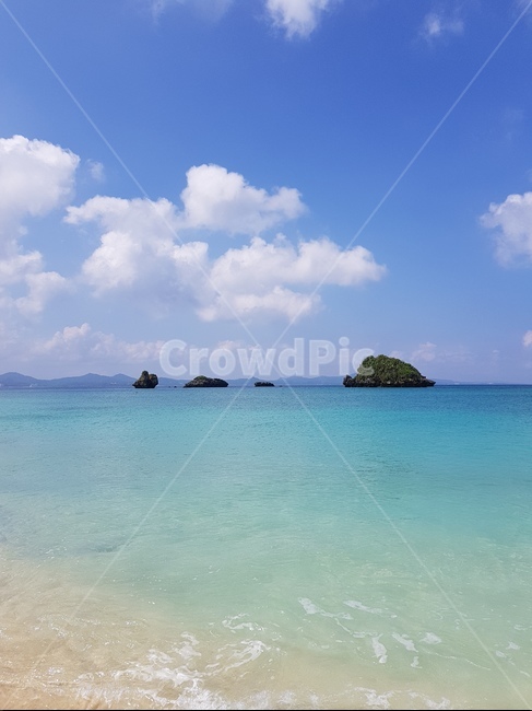 오키나와,바다,환경,섬,하늘,파랑,sky,okinawa,blue,해변,beach,sand,모래,파도,wave,자연,풍경,nature,landscape,해변,바다,beach,sea,land,땅,outdoors,옥외,shoreline,해안선,water,물,ocean,대양,coast,연안,island