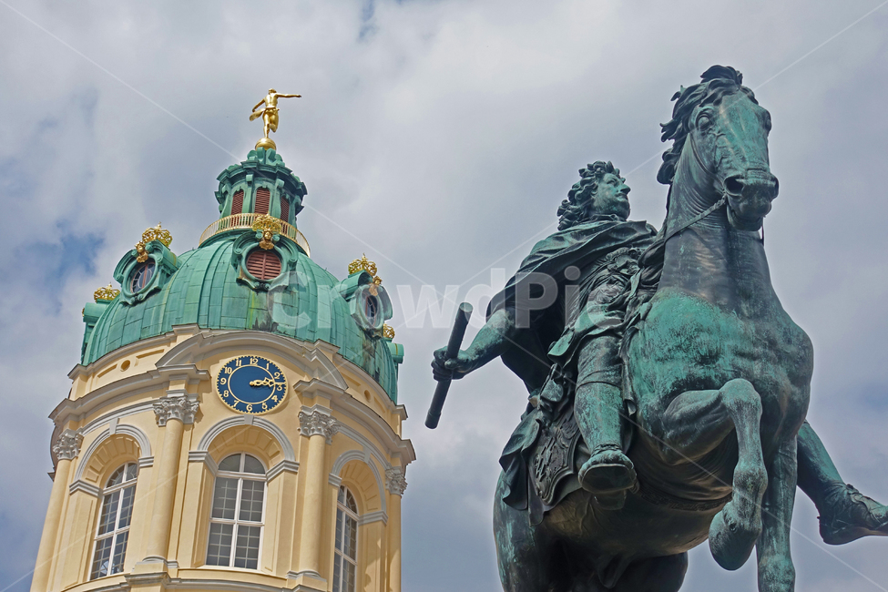 architecture,건축물,building,건물,샤를로텐부르크성,독일성,조각,유럽,europe,독일,castle,germany