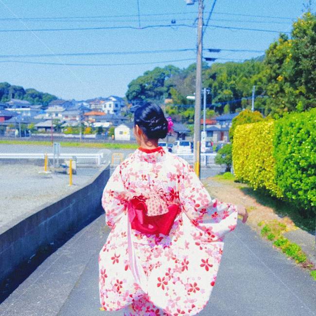clothing,의류,apparel,의복,fashion,옷,패션,겉옷,gown,robe,기모노,일본,japan,봄,전통의상,여행,후쿠오카