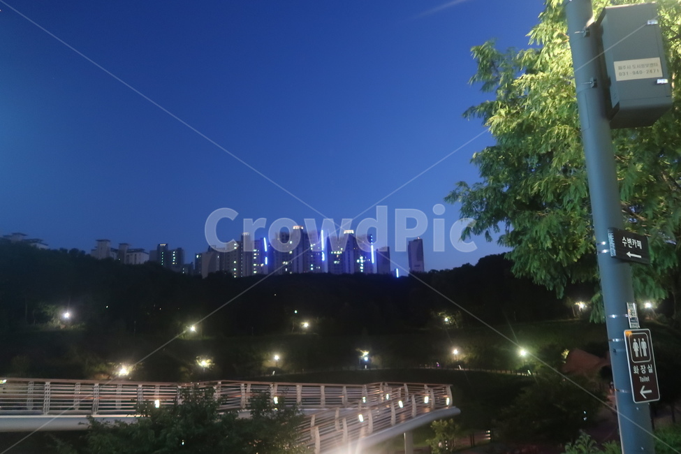 산책로,공원,산책,저녁산책,산책길,공원길,자전거도로,저녁