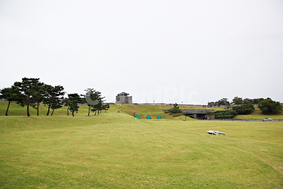 수원화성,성,성곽,길,둘레길,돌담,담,가을,자연,풍경,벽,방어벽,흙담,식물,전통,한국전통,한국문화,korean traditional,korean culture