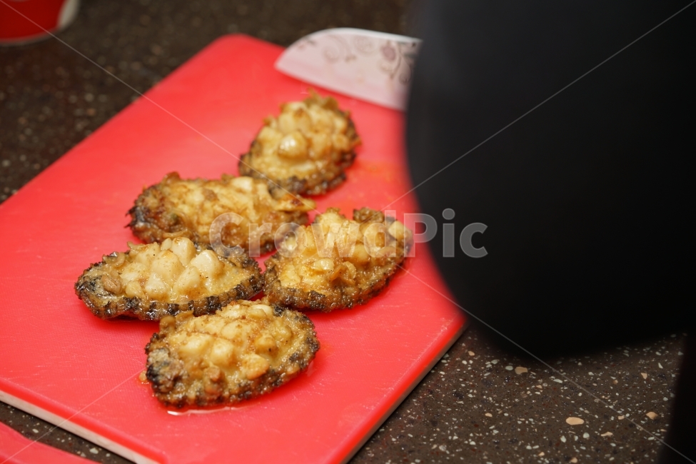 전복,해산물,먹거리,안주,술안주,생물,먹방,해물,씨푸드,바다,음식,seafood,푸드,안주거리,회,전복회,안주꺼리,소주안주,버터구이,전복구이,전복버터구이,음식,식재료,요리,food,cook,meal,dishes,food reserves,수산물,해산물,fishery products,seafood