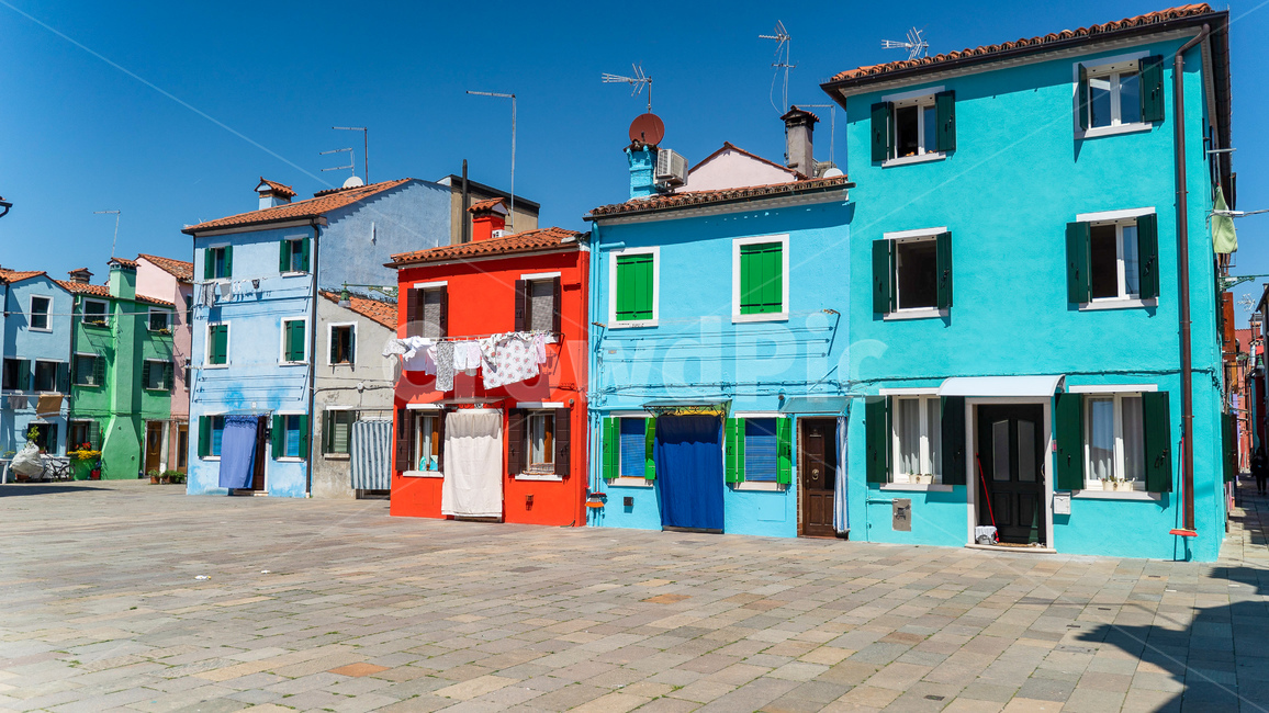 부라노섬,부라노,베니스,베네치아,이탈리아,도시,알록달록,유럽,burano,venice,venezia,색감,건물,하늘,해외도시,해외
