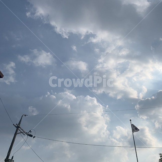 하늘,태극기,감성,구름,전깃줄,sky,cloud,전신주