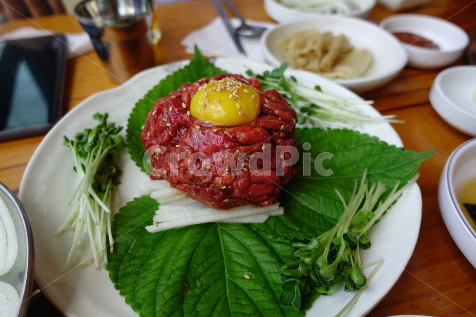 음식,육회,정육,한식,한국음식,food,술안주,음식,식재료,요리,food,cook,meal,dishes,food reserves,육류,고기,meat,한식,한국음식,한국요리,korean food,korean dishes,korean meal,korean cook