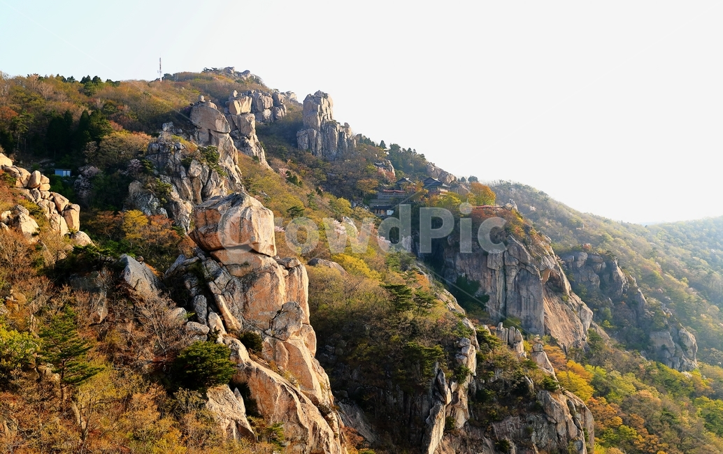 금산,보리암,암릉,절,산,자연,풍경,nature,landscape,한국자연풍경,한국자연경관,korea nature landscape,cliff,낭떠러지,outdoors,옥외
