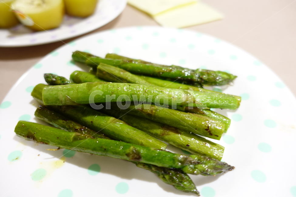아스파라거스,채소,야채,음식,초록색,건강식,반찬,음식,식재료,요리,food,cook,meal,dishes,food reserves,채소,야채,vegetables
