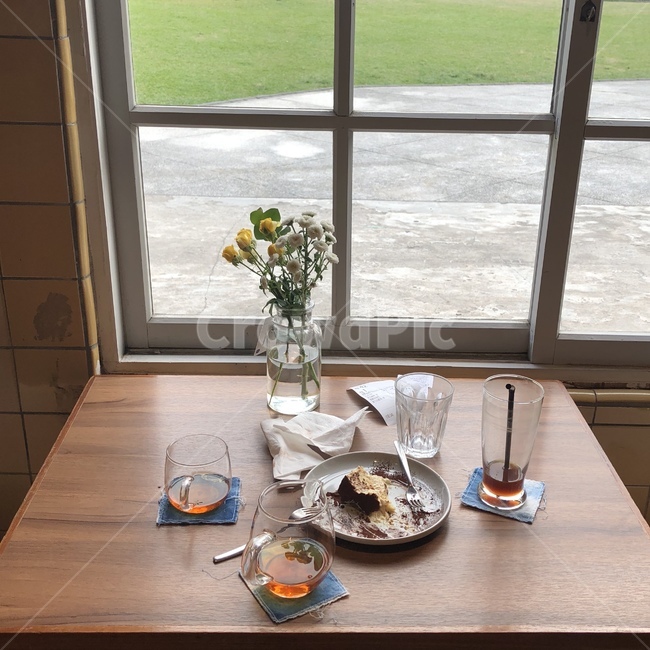 furniture,가구,wood,homedecor,가정장식,diningtable,카페,cafe,커피,카페,coffee,cafe