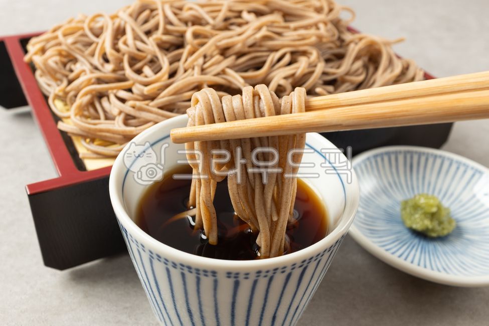 소바,자루소바,냉소바,메밀국수,냉메밀,국수,메밀면,소바면,메밀,메밀요리,일본음식,일본문화,음식,식품,식재료,삶은
