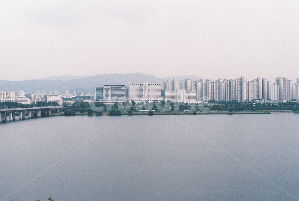 Hangangriver,경관,한강,urban,seoul,landscape,도시,풍경,city,landscape,한국도시풍경,한국도시경관,korea cityscape,어반,building,건물,시티,town,metropolis,중심지,high rise,고층 건물