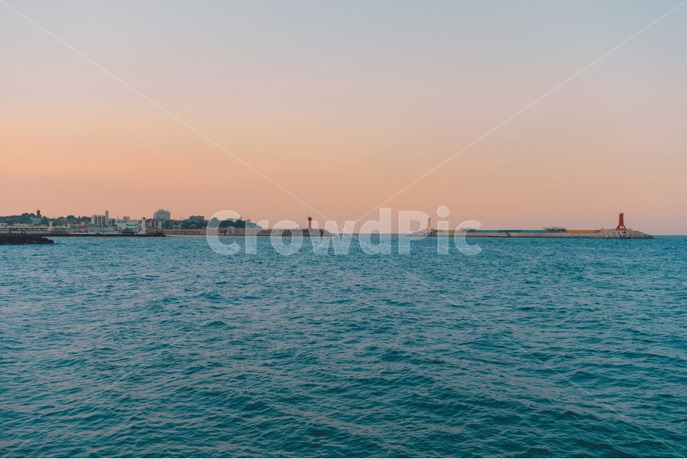 바다,석양,해변,노을,동해,등대,여름바다,자연,풍경,ocean,sunset,beach,lighthouse,landscape,자연,풍경,nature,landscape