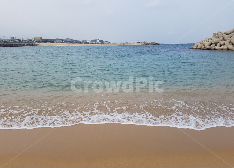 바다,감성,에매랄드빛바다,동해안바다,해변,방파제,잔잔한,잔잔한파도,해변,바다,beach,sea