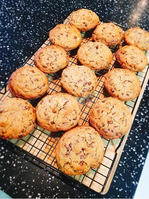홈베이킹,빵,쿠키,과자,cookie,구운,오븐,음식,식재료,요리,food,cook,meal,dishes,food reserves,디저트,간식,후식,dessert,snack
