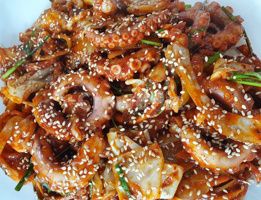 낙지볶음,음식,낙지,참깨,양념,음식,식재료,요리,food,cook,meal,dishes,food reserves,한식,한국음식,한국요리,korean food,korean dishes,korean meal,korean cook