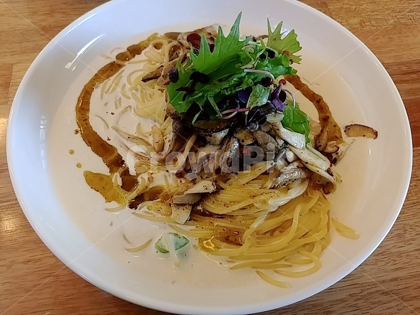 파스타,스파게티,트러풀오일,크림파스타,요리,버섯파스타,음식,식재료,요리,food,cook,meal,dishes,food reserves