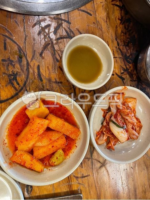 깍두기,김치,무김치,밑반찬,반찬,food,음식