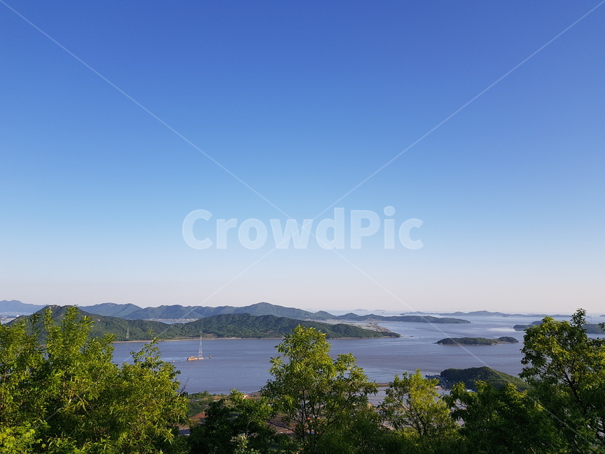 하늘,산,나무,nature,자연,outdoors,옥외,land,식물,plant,초목,vegetation,땅,water,물,ocean,대양,sea,바다,자연,풍경,nature,landscape