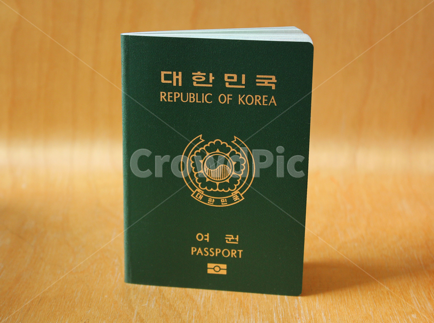여권,한국여권,passport,대한민국여권,id,사물,물건,business,card,citizen,emigration,identification,identity,international,korea,pass,republicofkorea,security,wooden,여행,휴가,traveling,vacation,trip