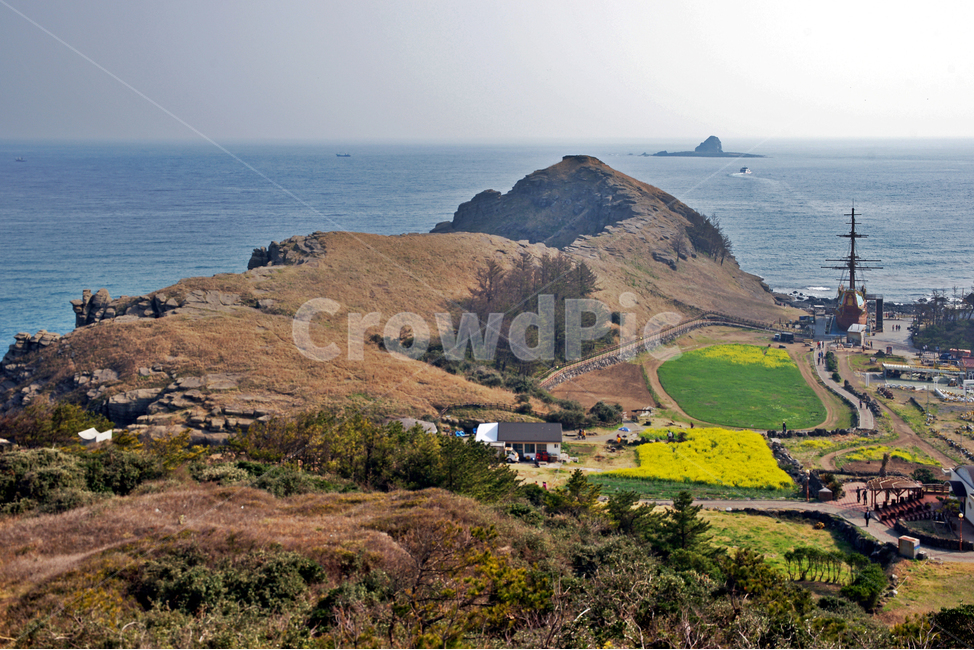 산방산랜드,용머리해안,설큼바당,제주,서귀포시,바다,형제섬,제주도,jeju,jeju island,시골,마을,풍경,landscape,country,rural,town,land,땅,outdoors,옥외,nature,자연,water,물,sea,ocean,대양,shoreline,해안선,promontory,곶