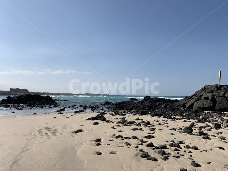 제주도,jeju,바다,beach,jejuisland,제주,제주도바다,제주바다,구름,하늘,수평선,파도