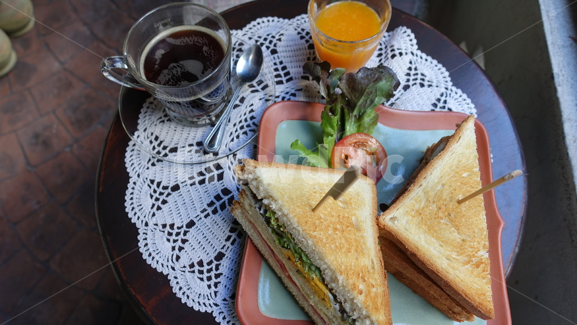 커피,카페,coffee,cafe,음료,drink,아침식사,샌드위치,오렌지쥬스,breakfast,아침식사,조식,브런치,breakfast,brunch,커피,카페,coffee,cafe