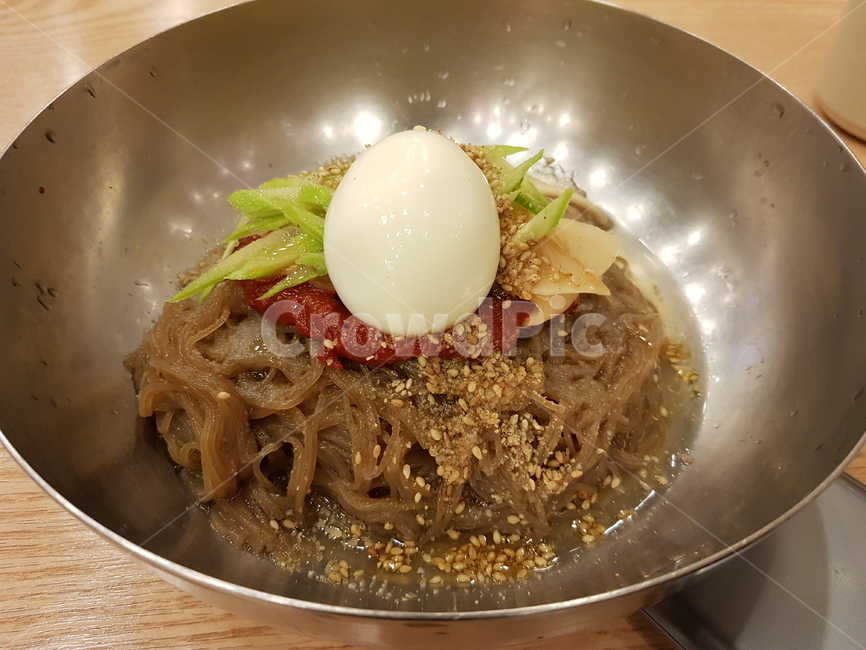 냉면,비빔냉면,여름음식,물냉면,한식,음식,식재료,요리,food,cook,meal,dishes,food reserves,면류,면요리,noodles,한식,한국음식,한국요리,korean food,korean dishes,korean meal,korean cook