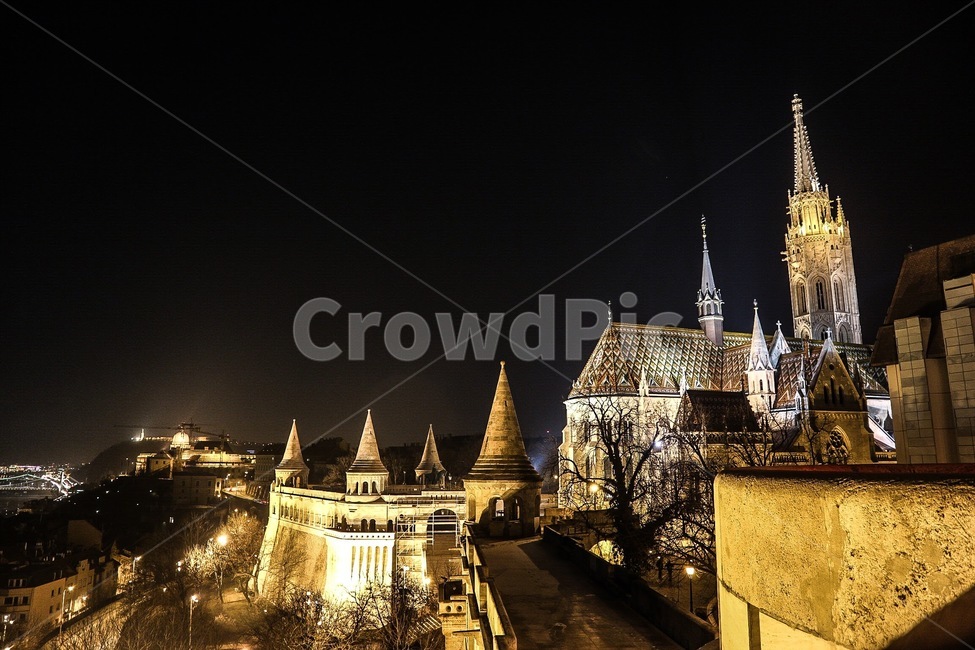 유럽,헝가리,부다페스트,어부의요새,야경,야경,밤,풍경,nightscape,night,landscape,랜드마크,landmark,tourist attraction,해외,외국,세계,foreign,oversea,world,세계랜드마크,해외랜드마크,외국랜드마크,world landmark,world tourist attraction,spire,첨탑,steeple,뾰족한 탑,architecture,건축물,building,건물,tower,탑