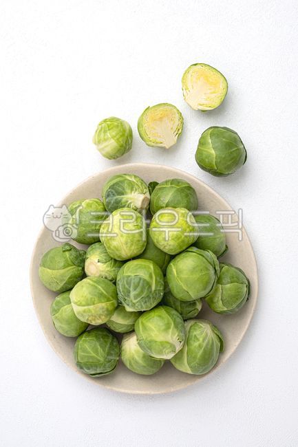 mini cabbage,cabbage,vegetable,Brussels Sprouts,food,Food Ingredients,ingredients,fresh food,fresh,organic