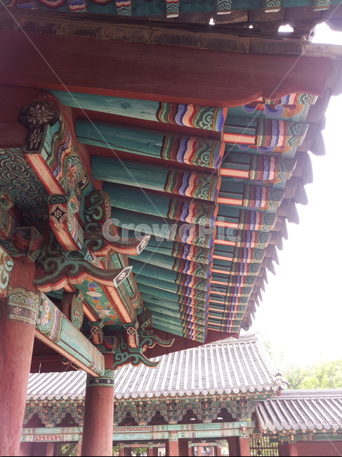 겨울,한옥,눈,전통,기와,winter,snow,koreansytlehouse,oldhouse,oriental,house,tileroofedhouse,처마,한국전통,한국문화,korean traditional,korean culture,건축물,건물외관,exterior,building,structure,architecture,construction