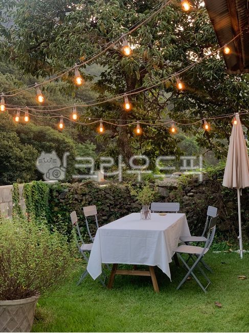 yard,string light,interior design,light,Emotional accommodation,BBQ party,outdoor table,diningtable,table