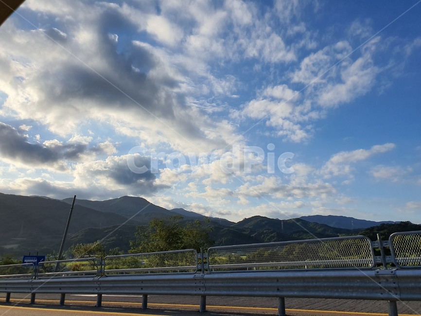 추석,구름,고속도로,산,하늘,가을,자연,풍경,nature,landscape
