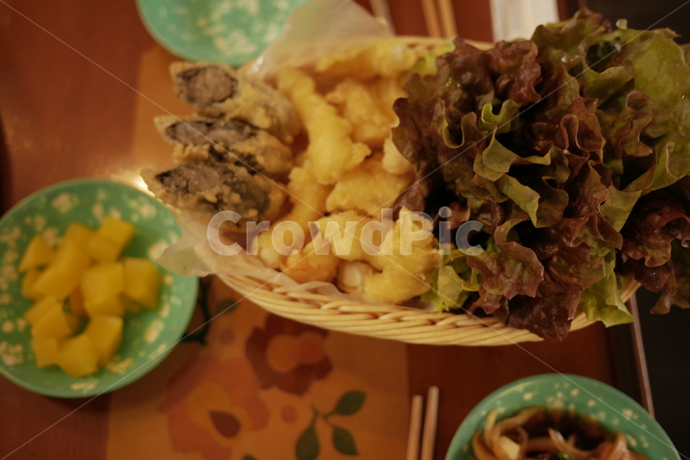 분식,상추,튀김,단무지,레트로,고전,옛스러움,음식,식재료,요리,food,cook,meal,dishes,food reserves,한식,한국음식,한국요리,korean food,korean dishes,korean meal,korean cook