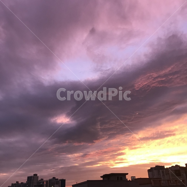 하늘,구름,노을,날씨,풍경,일상,가을하늘,따스함,따뜻함,감성,색감,nature,landscape,sky,daily,sunset,보라,도시,풍경,city,landscape,자연,outdoors,옥외,weather