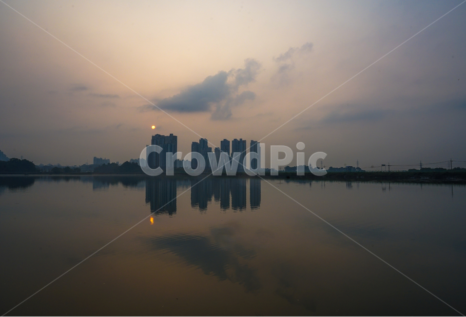 호수,저수지,왕송지,여명,반영,투영,도시,풍경,city,landscape,한국도시풍경,한국도시경관,korea cityscape,nature,자연,outdoors,옥외