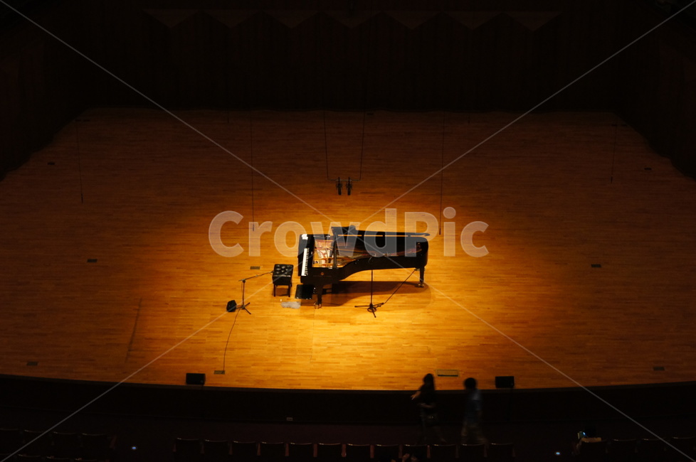 극장,theater,강당,피아노,공연,interiordesign,lighting,조명,hall,홀,indoors