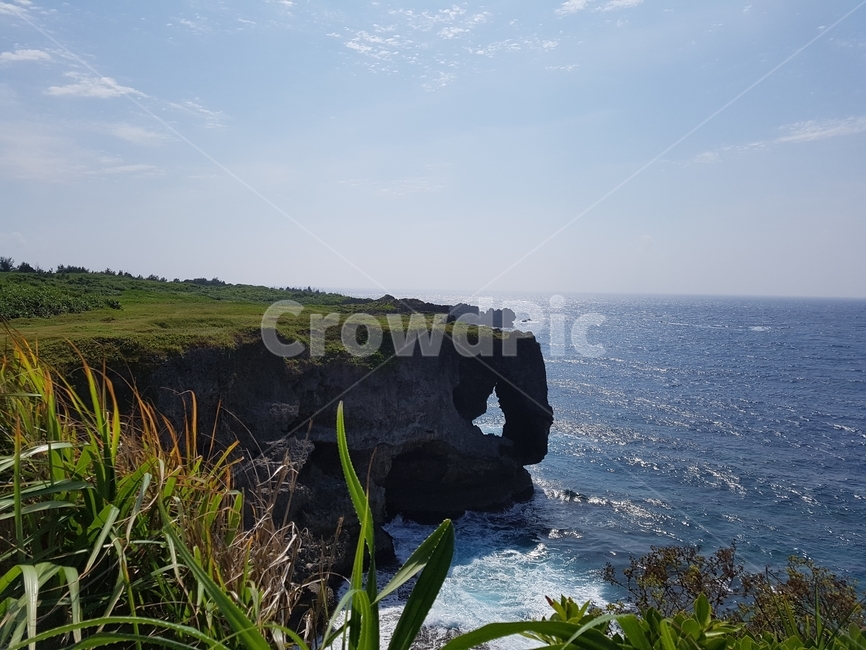해안선,바다,대양,자연,물,만좌모,오키나와,sea,okinawa,절벽,하늘,코끼리바위,rock,자연,풍경,nature,landscape,land,땅,outdoors,옥외,shoreline,water,ocean,promontory,곶,coast,연안