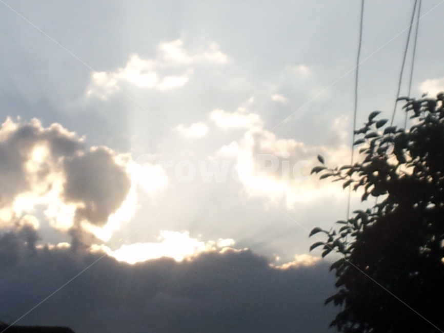 하늘,맑은하늘,구름,가을하늘,봄하늘,청명한하늘,sky,clearsky,cloud,자연,풍경,nature,landscape,flare,플레어,light,빛,sunlight,햇빛